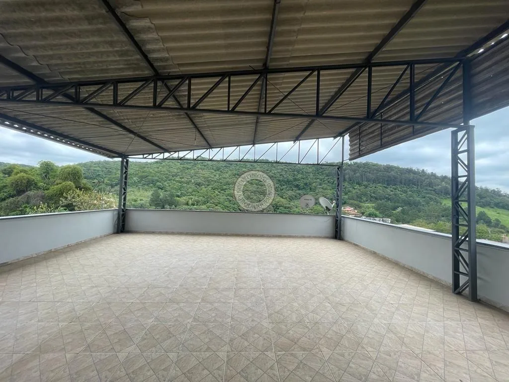 Sobrado para Venda em São Roque, Jardim Boa Vista, 3 dormitórios, 1 suíte, 2 banheiros, 2 vagas