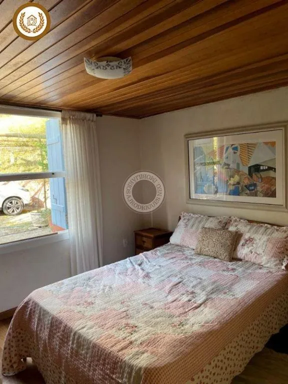 Casa para Venda em São Roque, Caete (Mailasqui), 4 dormitórios, 3 suítes, 4 banheiros