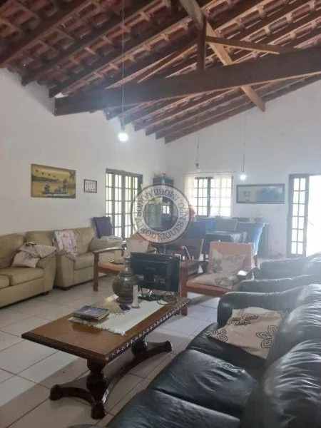 Casa para Venda em São Roque, Recanto das Acácias, 3 dormitórios, 1 suíte, 2 banheiros, 4 vagas