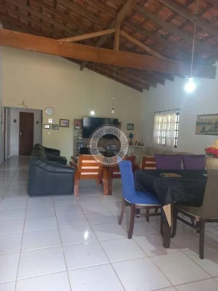 Casa para Venda em São Roque, Recanto das Acácias, 3 dormitórios, 1 suíte, 2 banheiros, 4 vagas