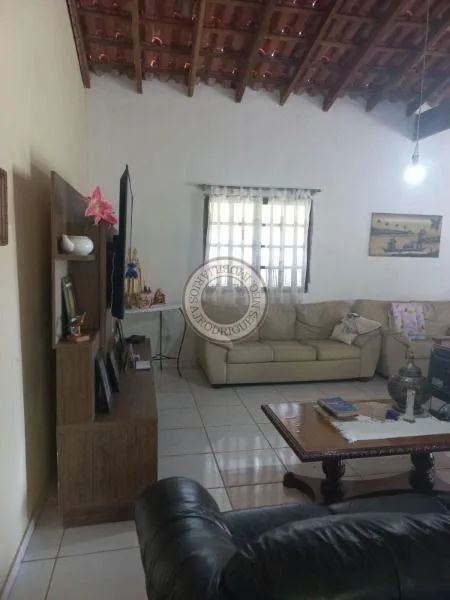 Casa para Venda em São Roque, Recanto das Acácias, 3 dormitórios, 1 suíte, 2 banheiros, 4 vagas
