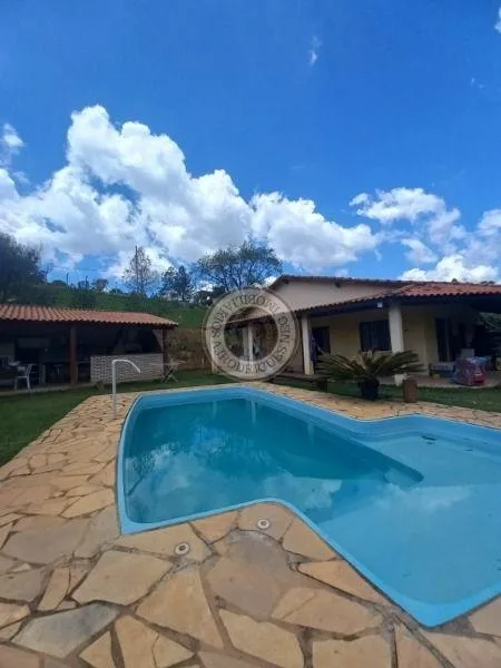 Casa para Venda em São Roque, Recanto das Acácias, 3 dormitórios, 1 suíte, 2 banheiros, 4 vagas