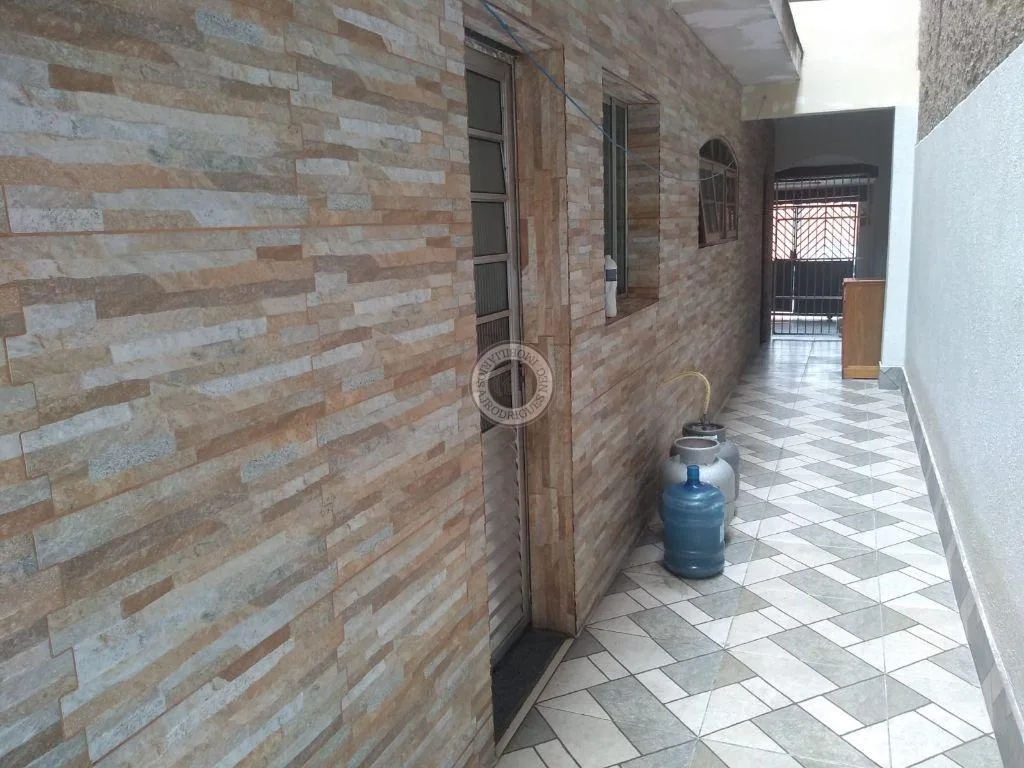 Sobrado para Venda em Mairinque, Sorocabana, 3 dormitórios, 2 banheiros, 2 vagas