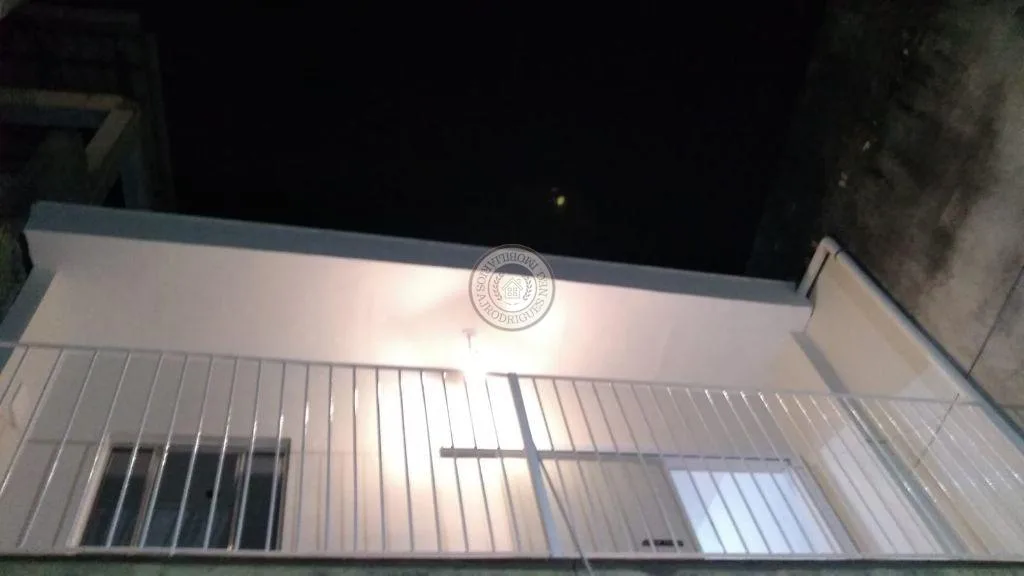 Sobrado para Venda em Mairinque, Sorocabana, 3 dormitórios, 2 banheiros, 2 vagas