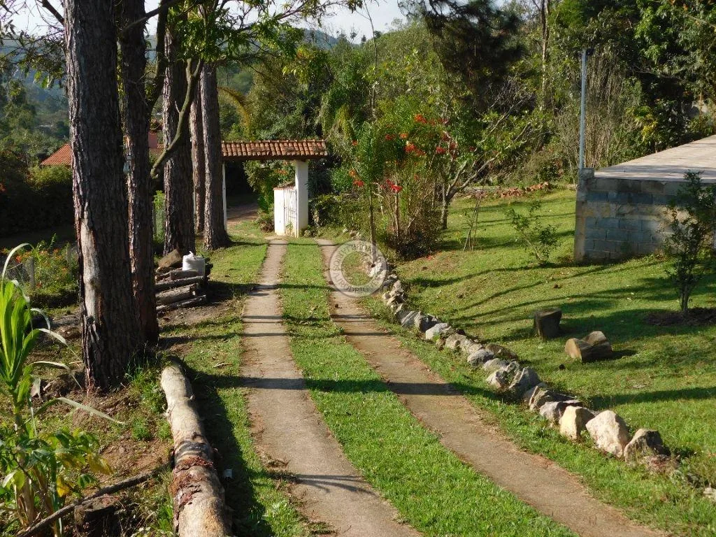 Casa para Venda em São Roque, Recanto das Acácias, 2 dormitórios, 1 banheiro, 2 vagas