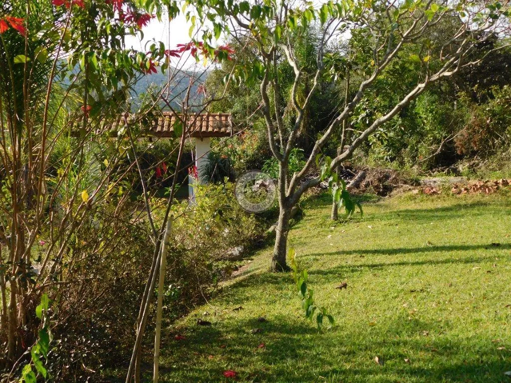 Casa para Venda em São Roque, Recanto das Acácias, 2 dormitórios, 1 banheiro, 2 vagas