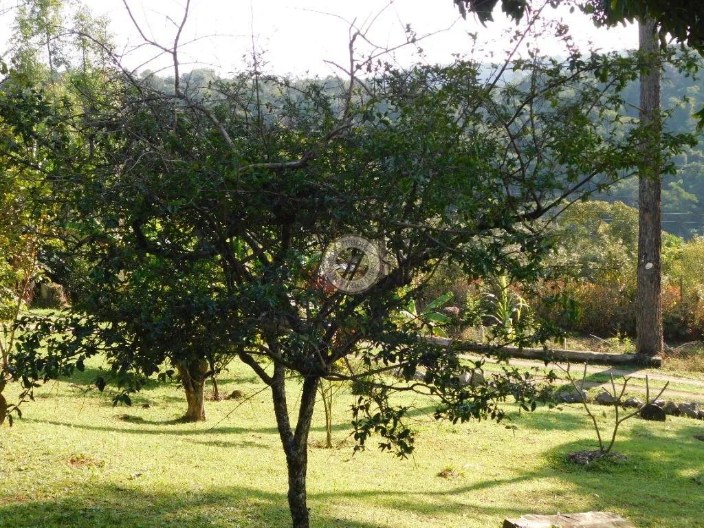 Casa para Venda em São Roque, Recanto das Acácias, 2 dormitórios, 1 banheiro, 2 vagas
