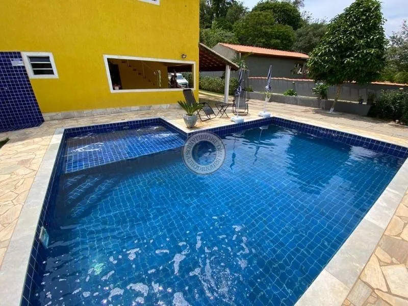 Casa para Venda em Mairinque, Dona Catarina, 3 dormitórios, 1 suíte, 4 banheiros