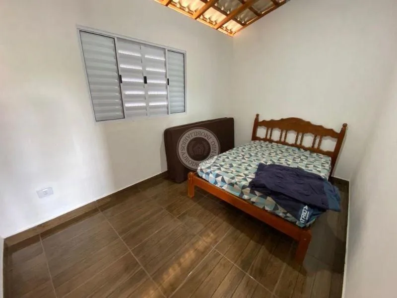 Casa para Venda em Mairinque, Dona Catarina, 3 dormitórios, 1 suíte, 4 banheiros