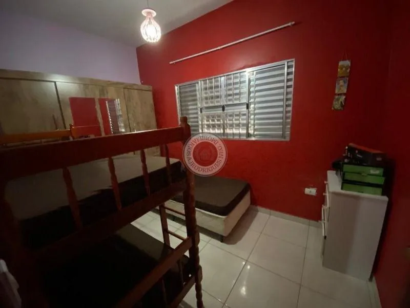 Casa para Venda em Mairinque, Dona Catarina, 3 dormitórios, 1 suíte, 4 banheiros