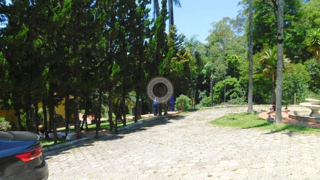 Casa para Venda em São Roque, Vila Darcy Penteado (Mailasqui), 3 dormitórios, 1 suíte, 2 banheiros, 10 vagas