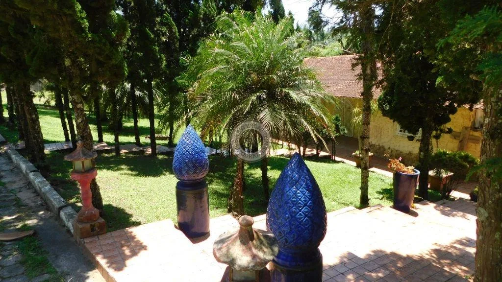Casa para Venda em São Roque, Vila Darcy Penteado (Mailasqui), 3 dormitórios, 1 suíte, 2 banheiros, 10 vagas