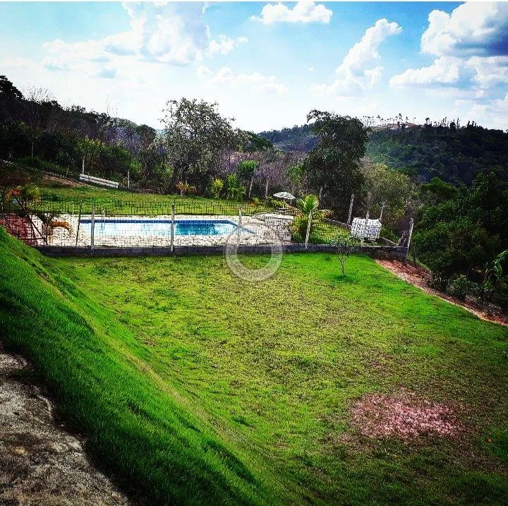 Casa para Venda em Alumínio, Colina Verde, 3 dormitórios, 2 banheiros