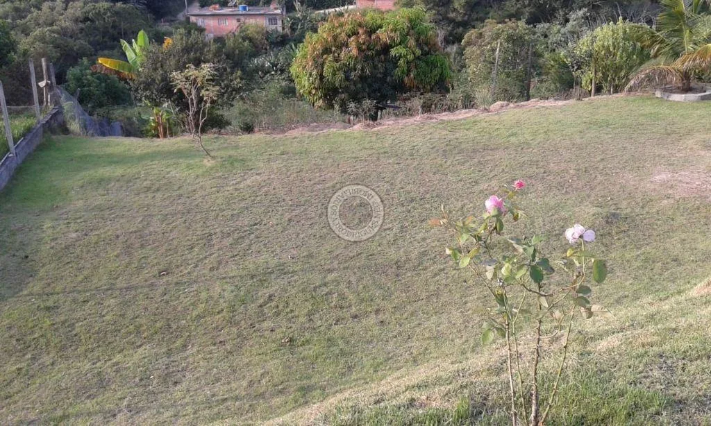 Casa para Venda em Alumínio, Colina Verde, 3 dormitórios, 2 banheiros