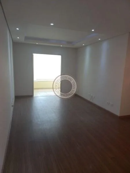 Apartamento para Venda em São Roque, Jardim Brasil, 3 dormitórios, 1 suíte, 2 banheiros, 2 vagas