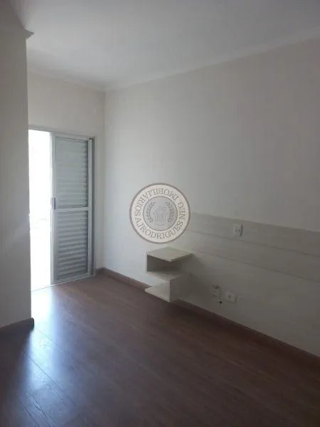 Apartamento para Venda em São Roque, Jardim Brasil, 3 dormitórios, 1 suíte, 2 banheiros, 2 vagas