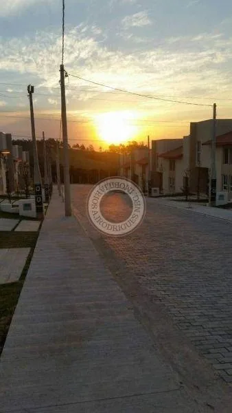 Condomínio Fechado para Venda em Mairinque, Vale da Esperança, 2 dormitórios, 1 banheiro, 1 vaga