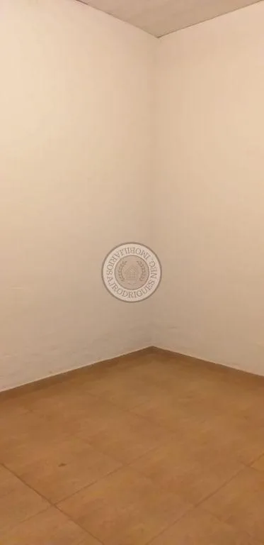 Casa para Venda em São Roque, Vila Nossa Senhora Aparecida, 2 dormitórios, 1 banheiro