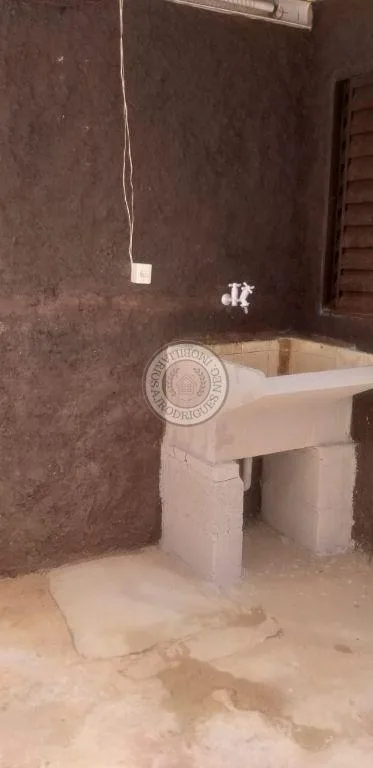 Casa para Venda em São Roque, Vila Nossa Senhora Aparecida, 2 dormitórios, 1 banheiro