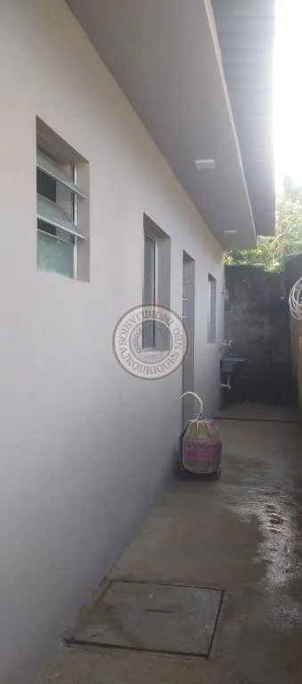Casa para Venda em São Roque, Vila Nossa Senhora Aparecida, 2 dormitórios, 1 banheiro