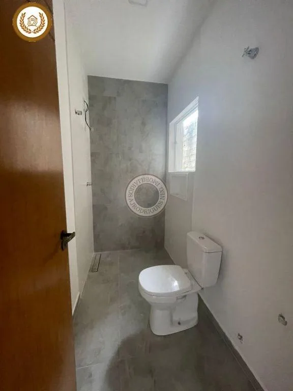 Sobrado em Condomínio para Venda em São Roque, Loteamento Jardim do Sol (Mailasqui), 3 dormitórios, 1 suíte, 2 banheiros, 2 vagas