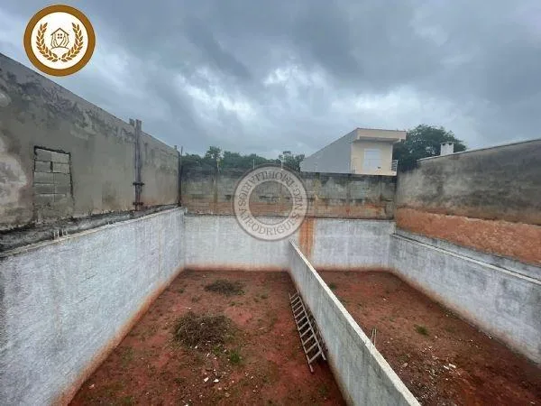 Sobrado em Condomínio para Venda em São Roque, Loteamento Jardim do Sol (Mailasqui), 3 dormitórios, 1 suíte, 2 banheiros, 2 vagas