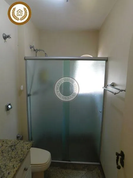 Casa para Venda em São Roque, Jardim Meny, 4 dormitórios, 1 suíte, 4 banheiros