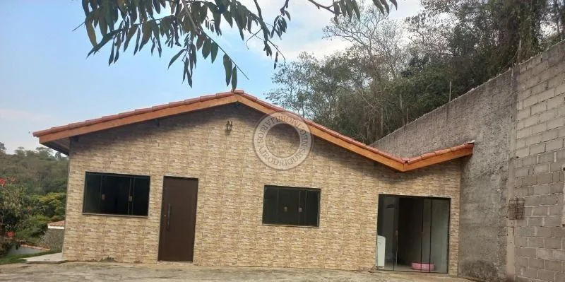 Casa para Venda em São Roque, Planalto Verde, 3 dormitórios, 1 suíte, 3 banheiros, 2 vagas