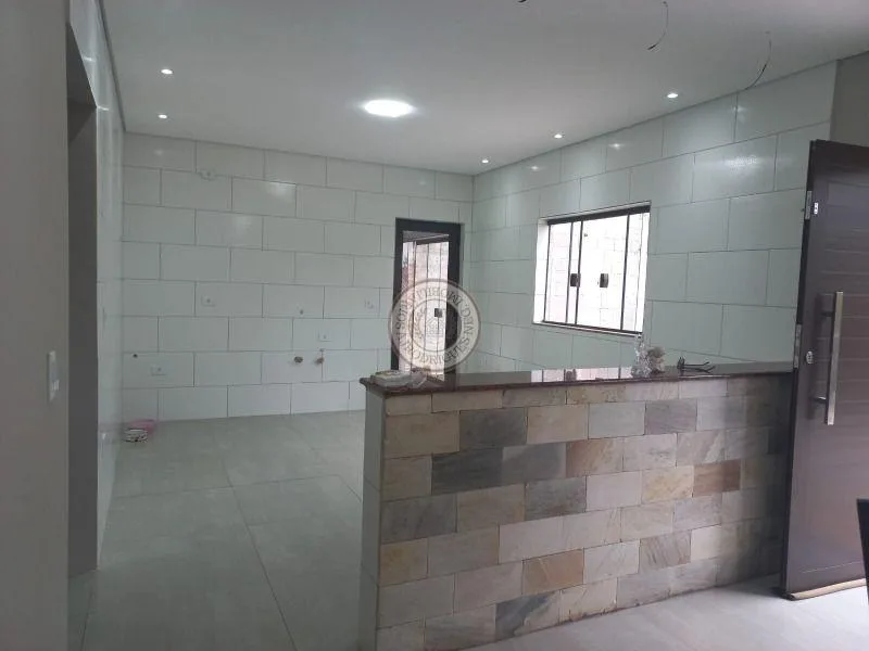 Casa para Venda em São Roque, Planalto Verde, 3 dormitórios, 1 suíte, 3 banheiros, 2 vagas