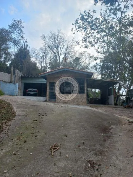 Casa para Venda em São Roque, Planalto Verde, 3 dormitórios, 1 suíte, 3 banheiros, 2 vagas