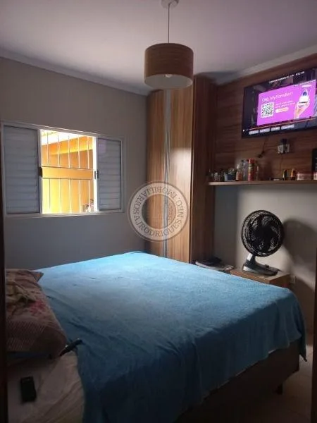 Casa para Venda em São Roque, Planalto Verde, 3 dormitórios, 1 suíte, 3 banheiros, 2 vagas