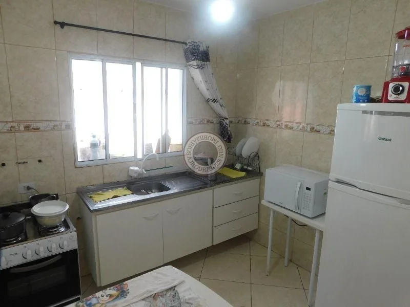 Sobrado para Venda em Mairinque, Renevile, 3 dormitórios, 1 suíte, 4 banheiros, 4 vagas