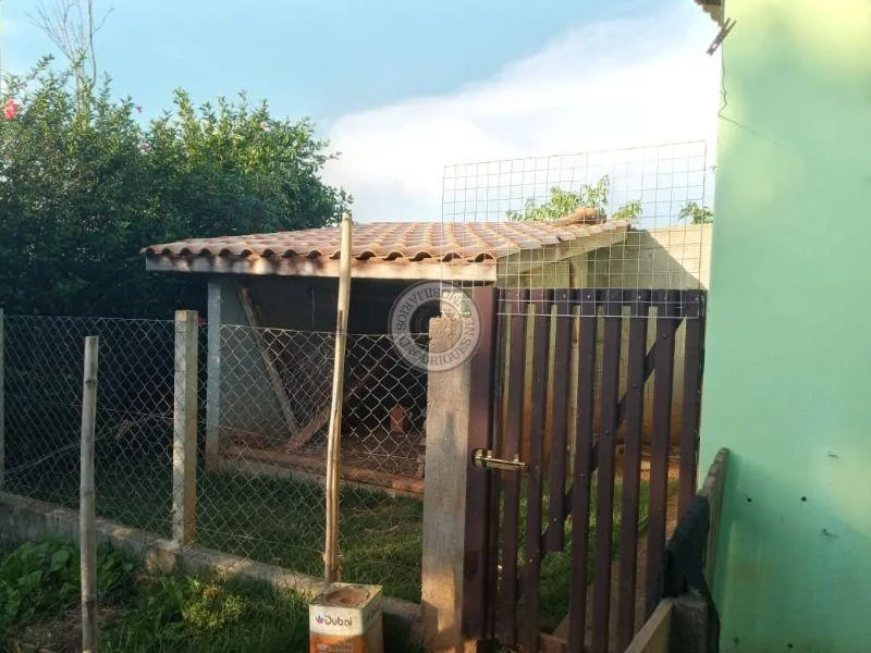 Casa para Venda em Mairinque, Oriental, 4 dormitórios, 4 suítes, 5 banheiros, 4 vagas