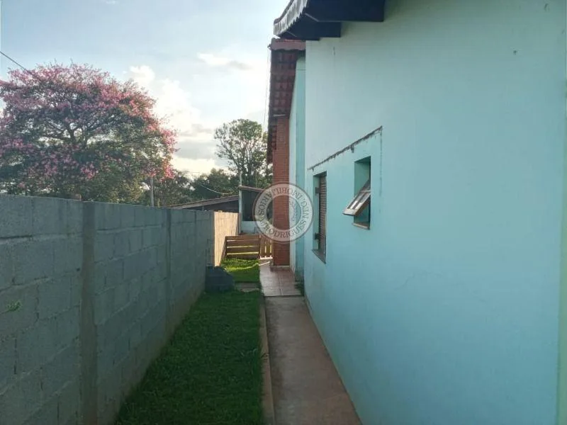 Casa para Venda em Mairinque, Oriental, 4 dormitórios, 4 suítes, 5 banheiros, 4 vagas