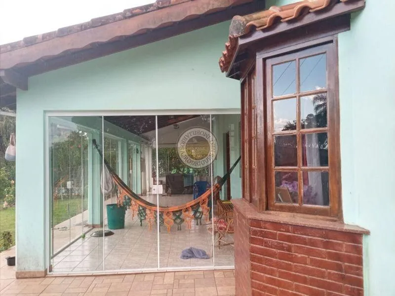 Casa para Venda em Mairinque, Oriental, 4 dormitórios, 4 suítes, 5 banheiros, 4 vagas