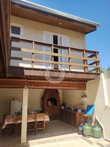 Casa para Venda em São Roque, Jardim Caparelli (Mailasqui), 4 dormitórios, 2 suítes, 5 banheiros, 4 vagas