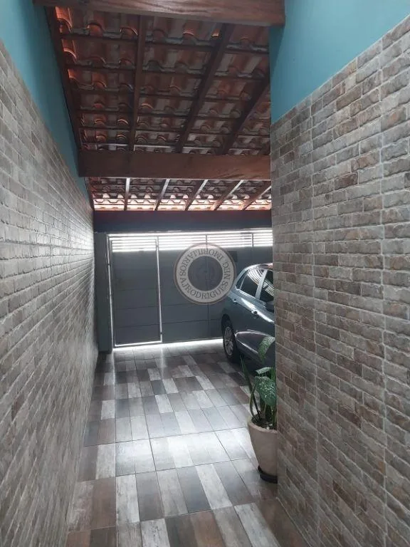 Casa para Venda em Mairinque, Renevile, 2 dormitórios, 1 suíte, 2 banheiros, 2 vagas