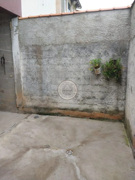 Casa para Venda em Mairinque, Renevile, 2 dormitórios, 1 suíte, 2 banheiros, 2 vagas