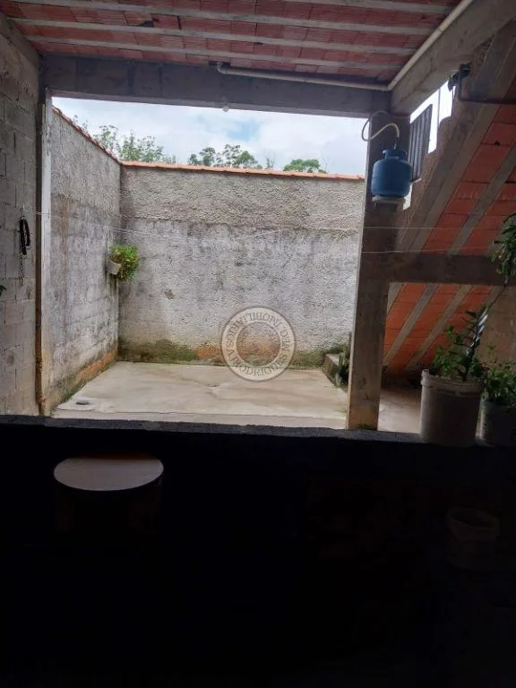 Casa para Venda em Mairinque, Renevile, 2 dormitórios, 1 suíte, 2 banheiros, 2 vagas