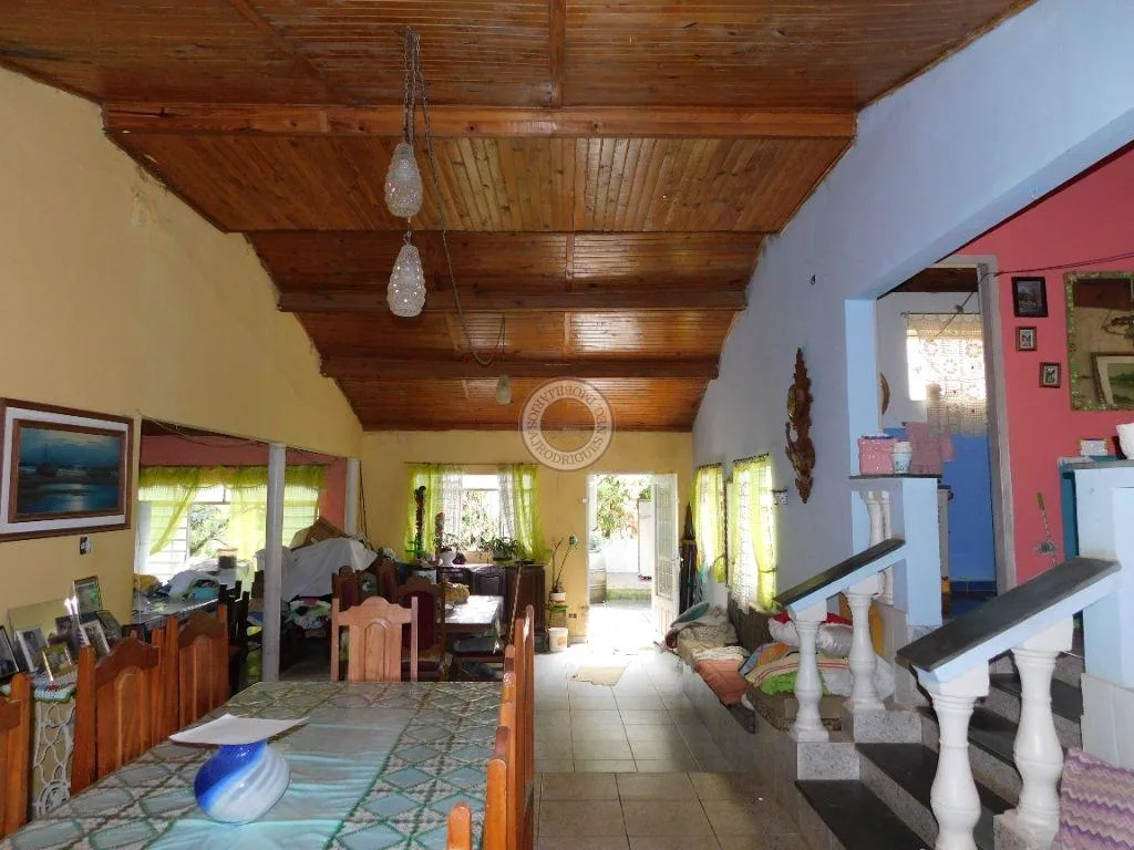 Casa para Venda em São Roque, Mombaça, 5 dormitórios, 1 suíte, 2 banheiros