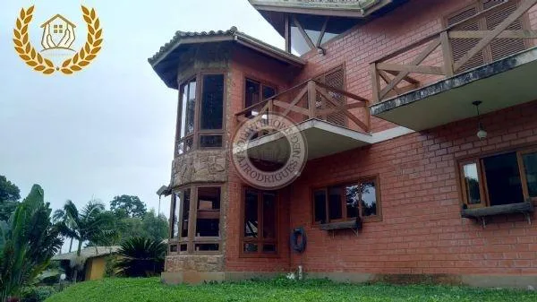Casa para Venda em Mairinque, Jardim da Mata, 4 dormitórios, 2 suítes, 5 banheiros