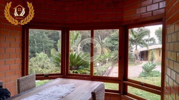 Casa para Venda em Mairinque, Jardim da Mata, 4 dormitórios, 2 suítes, 5 banheiros