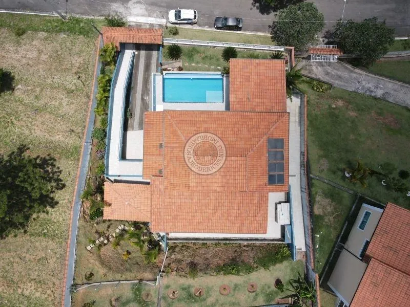 Sobrado para Venda em Cotia, GRANJA CAIAPIA, 3 dormitórios, 1 suíte, 4 banheiros, 4 vagas