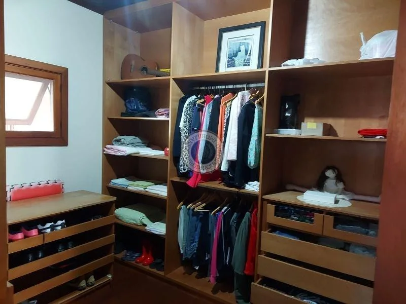 Casa para Venda em São Roque, Alto Da Serra (Mailasqui), 5 dormitórios, 2 suítes, 8 banheiros