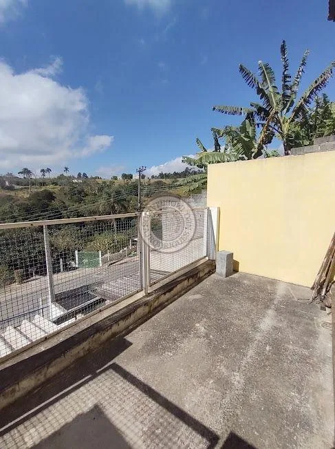 Casa para Venda em São Roque, Jardim Ponta-Porã (Mailasqui), 2 dormitórios, 1 banheiro, 2 vagas