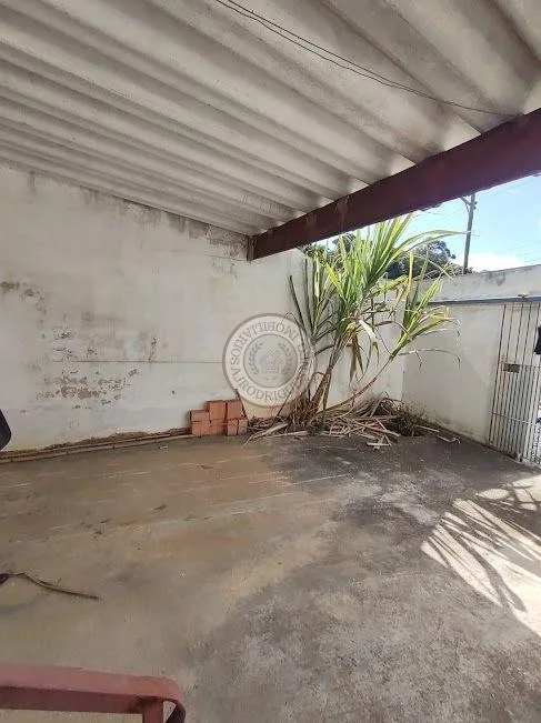Casa para Venda em São Roque, Jardim Ponta-Porã (Mailasqui), 2 dormitórios, 1 banheiro, 2 vagas