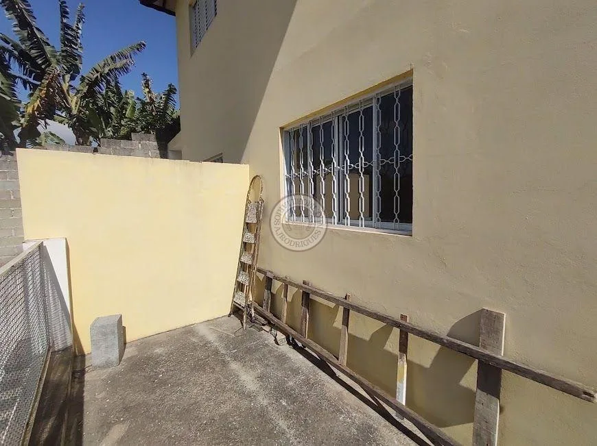 Casa para Venda em São Roque, Jardim Ponta-Porã (Mailasqui), 2 dormitórios, 1 banheiro, 2 vagas