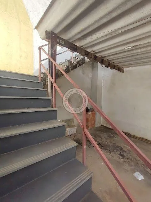 Casa para Venda em São Roque, Jardim Ponta-Porã (Mailasqui), 2 dormitórios, 1 banheiro, 2 vagas