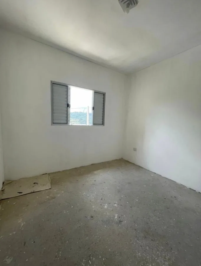 Casa para Venda em São Roque, Jardim Quinta dos Teixeiras, 2 dormitórios, 1 suíte, 3 banheiros, 2 vagas