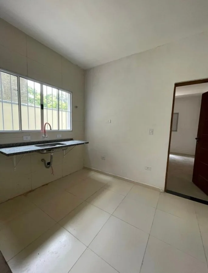 Casa para Venda em São Roque, Jardim Quinta dos Teixeiras, 2 dormitórios, 1 suíte, 3 banheiros, 2 vagas